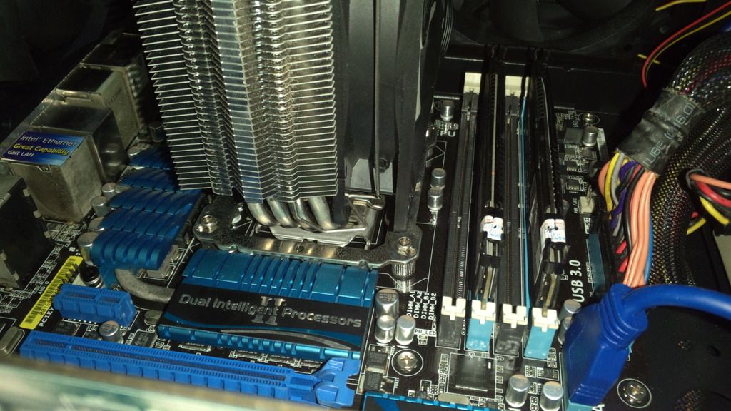 Kit Gskill Sniper 4gb x 2 bus 2400 cas 11 BH 6/2016 - 2