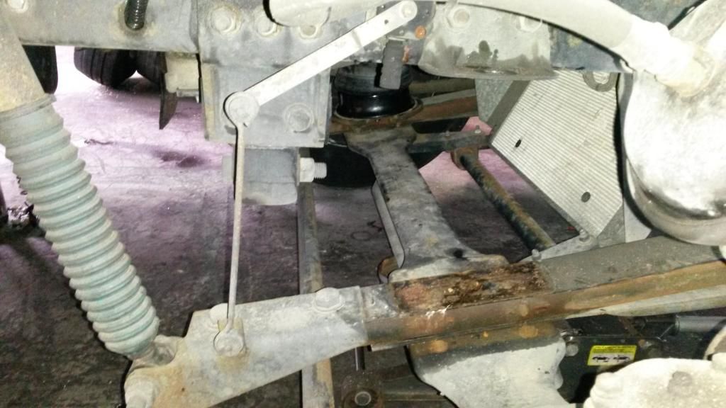 Any here replace 99 HR Freightliner chassis air bags? iRV2 Forums