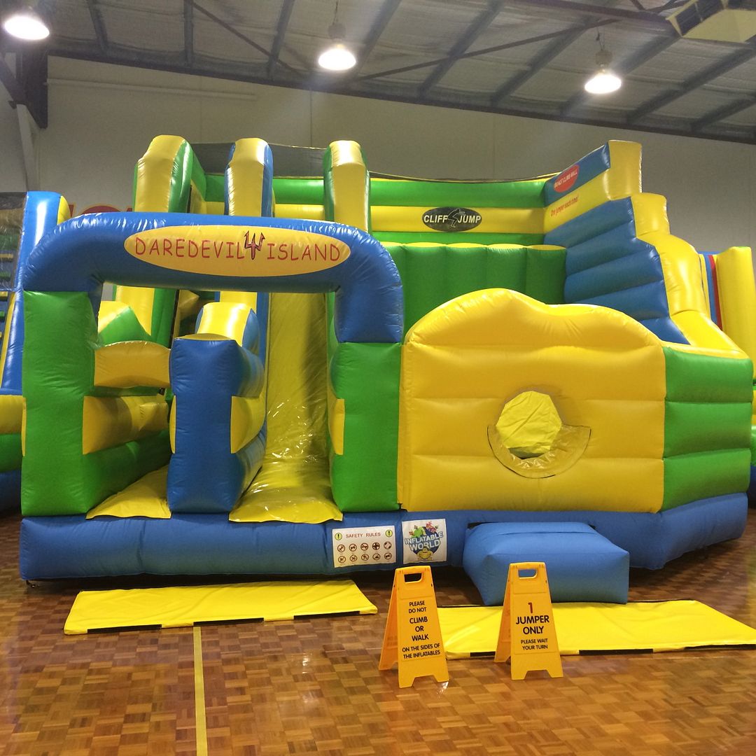 Inflatable World, Joondalup Blog Reviews Buggybuddys