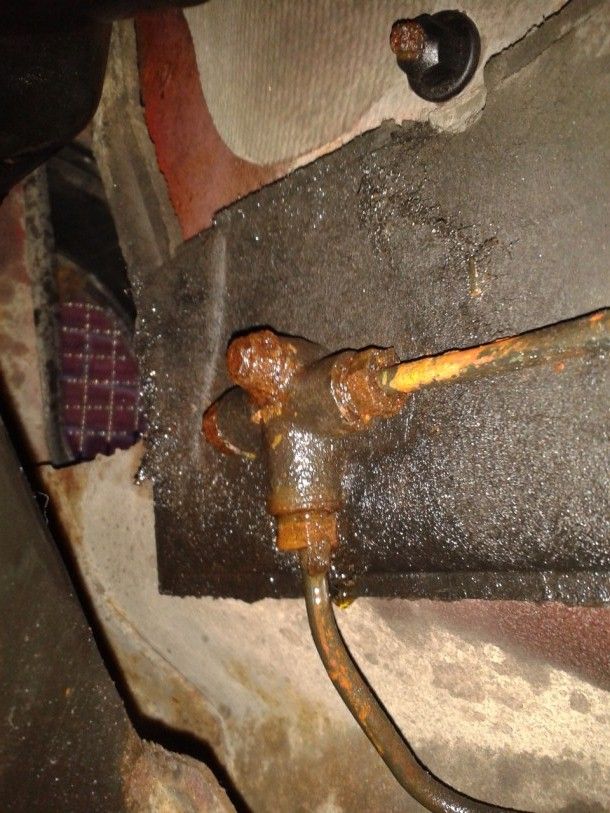 Rear brake pipe removal? Forums