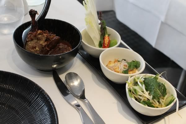 Red Duck Curry