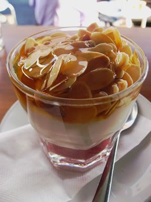 Rhubarb Bomba