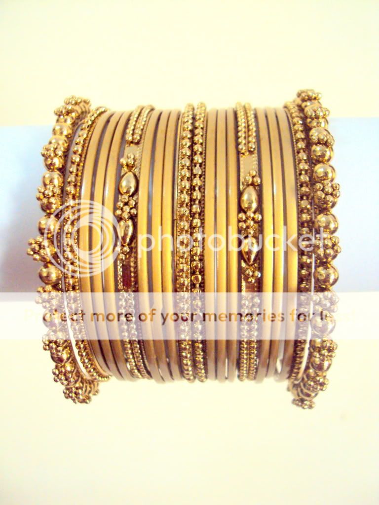 VERY STUNNING 20 PC BOLLYWOOD GOLD PLATED INDIAN BANGLES~2.8  